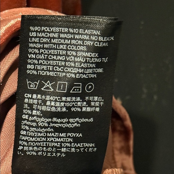 H&M Crushed Velvet V-Neck Tank - Picture 7 of 12